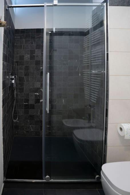 Ferienwohnung 021 - Casa Ponente Con Terrazzo - Centro Citta, Carruggio E Mare Baia Del Silenzio A 500 M Sestri Levante Exterior foto