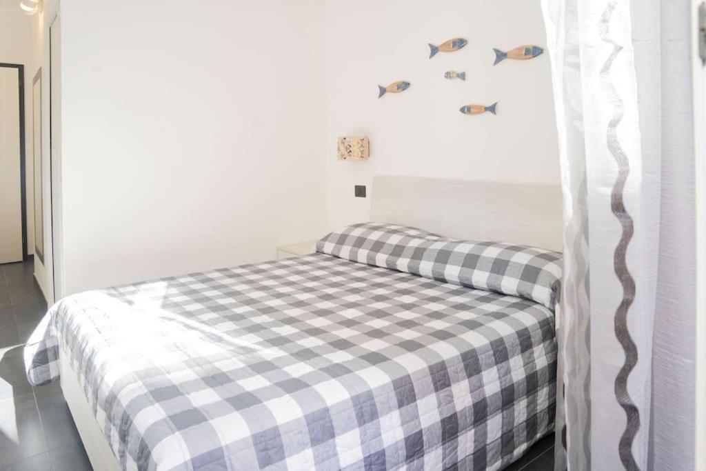 Ferienwohnung 021 - Casa Ponente Con Terrazzo - Centro Citta, Carruggio E Mare Baia Del Silenzio A 500 M Sestri Levante Exterior foto