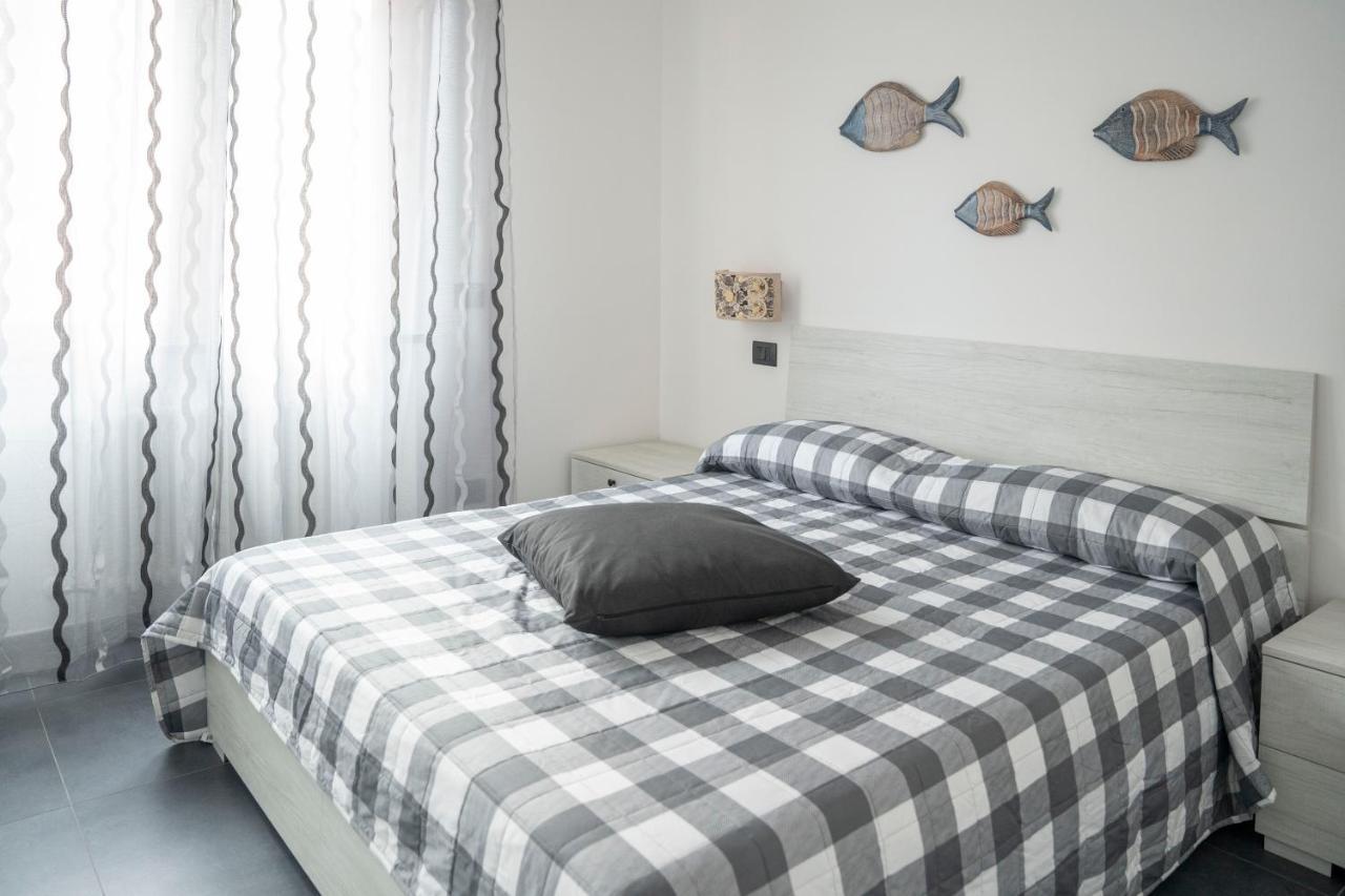 Ferienwohnung 021 - Casa Ponente Con Terrazzo - Centro Citta, Carruggio E Mare Baia Del Silenzio A 500 M Sestri Levante Exterior foto